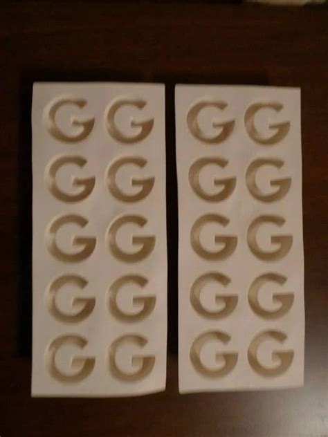 Gucci Ice Cream tray In Signature G Shape 